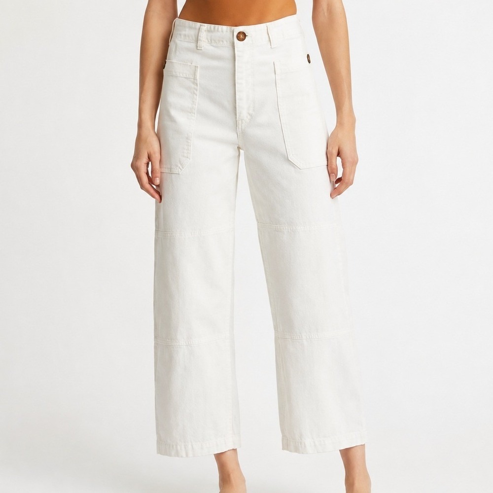 FRAME Oversized Pocket Utility Pant 24 White High Rise Cropped
